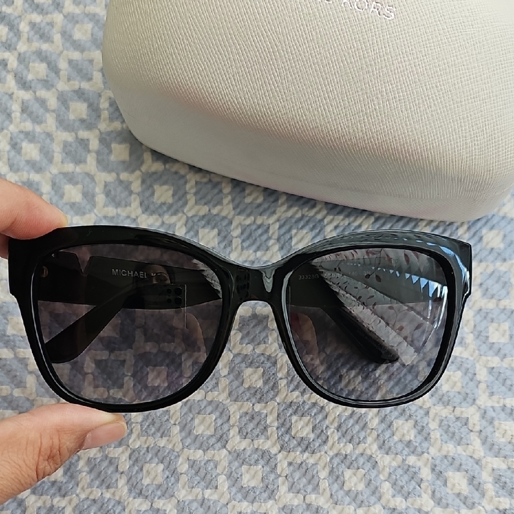 Michael Kors MK2142 Lucky Bay Sunglasses - Picture 11 of 11